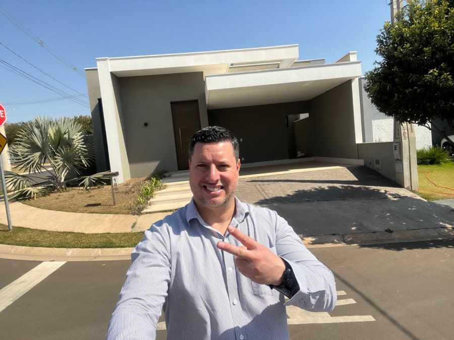 Casa em Condomínio - Venda - Estância Hípica - Nova Odessa - SP