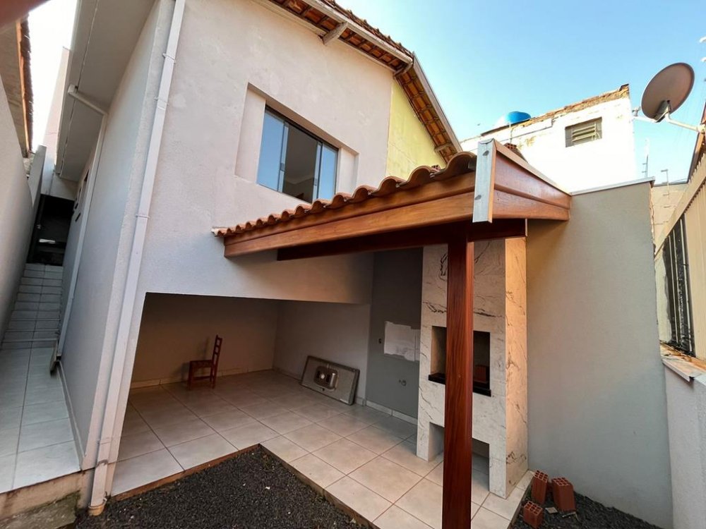 Casa - Venda - Jardim São Pedro - Americana - SP
